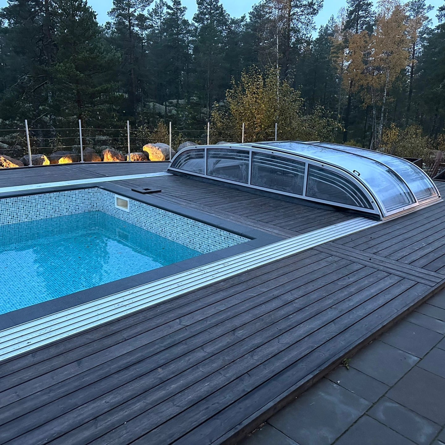 Bassengovertrekk NIVO KIT 960B 4×9 (klart glass, sidedør)