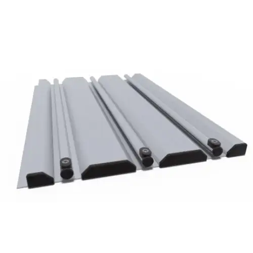 Eleganta bågformade pooltak med extra starka profiler i silver aluminium