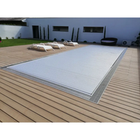 Silvrig metallpooltäck med ribbad textur, förstärkt kant och extern motor för AquaTop nersänkt 800 3.5m bredd