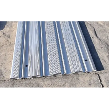 Extra skenor för pooltak Nivokit med silver korrugerad metall och hål