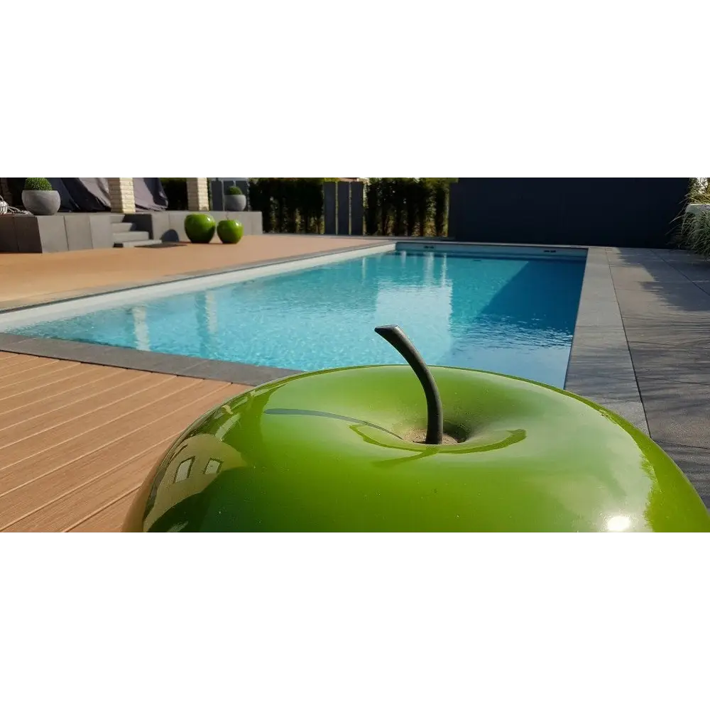 Grön äppelformad trädgårdsdekoration i Natura Kiruna paket