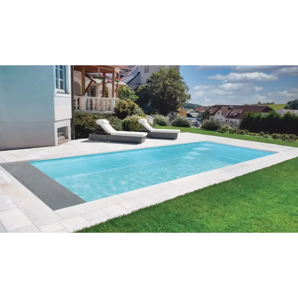 Leisurepools Encore med raka linjer för smala tomter, rektangulär blå pool