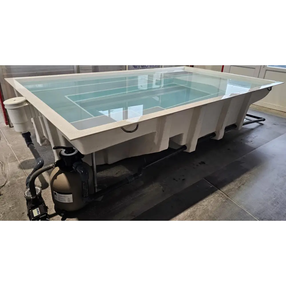 Vit wellness pool MIRA390 ovanmark med glasöverdel och filtrering