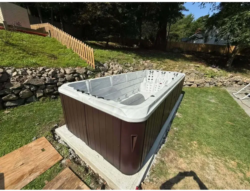 PassionSpa Activity 2 Deep-swimspa – brun og grå, moderne design
