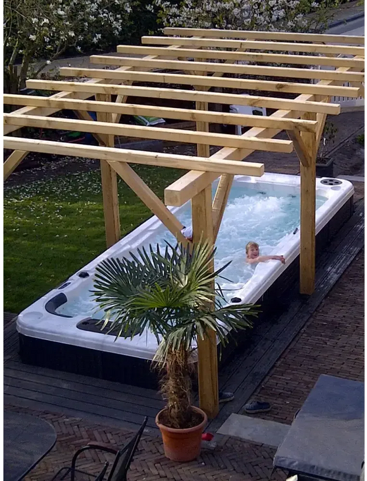 PassionSpa Aquatic 2-swimspa – hvid og sort, boblende vand, pergola