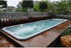 PassionSpa Aquatic 6-swimspa – turkisblåt vand, træterrasse