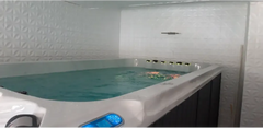 PassionSpa Dynamic Deep-swimspa – hvid overflade, hvid inderside, turkisblåt vand, digitalt kontrolpanel