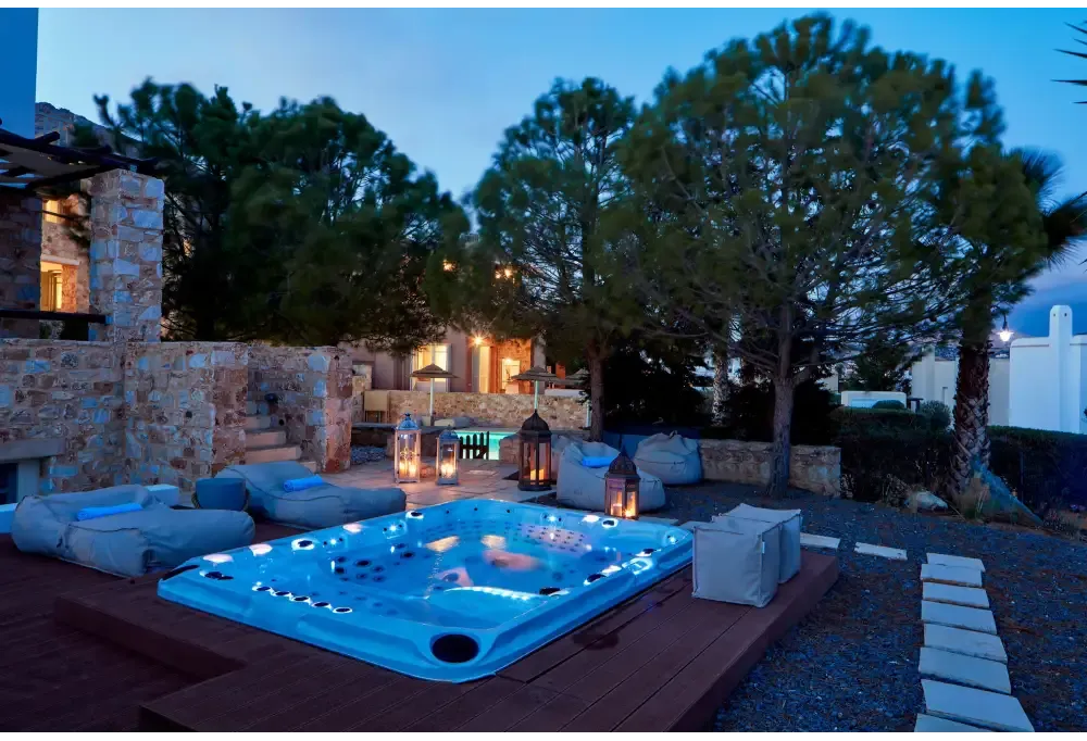 PassionSpa Ecstatic Mighty Wave-spabad – blå belysning, træterrasse