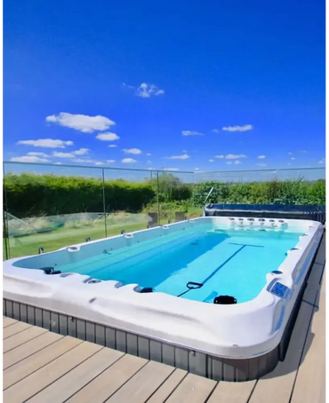 PassionSpa Fitness 1 Deep-swimspa – hvid overflade, blåt vand, grå base