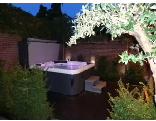 PassionSpa Relax-spabad – Pure Collection, hvid og grå, indbygget trappe