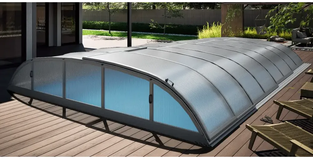 Pooltak Dallas 4×8 med silverram, genomskinlig böjd pooltäckning