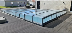 Moderne Icon 4 x 8 Uden-pooltag – tag med klare paneler, sort ramme, naturligt lys