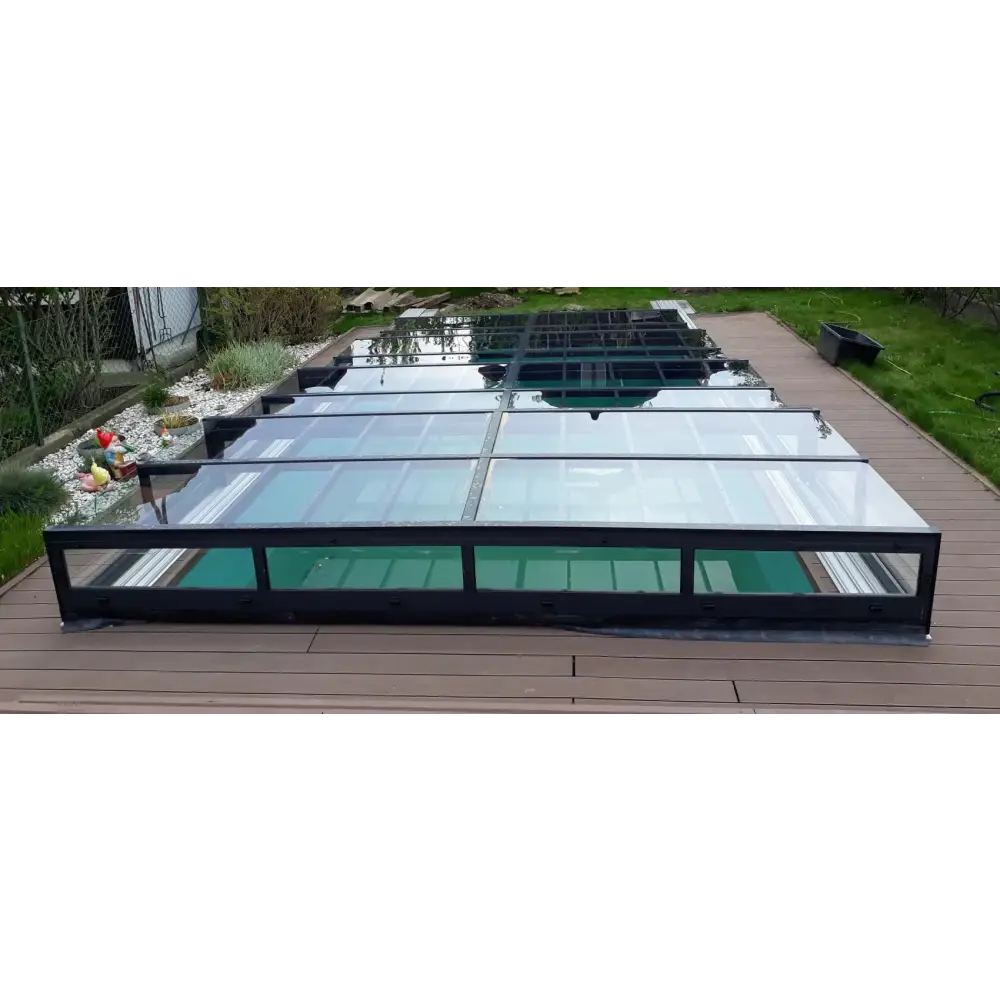 Pooltaket Icon i klarplast antracit med modernt glastakdesign