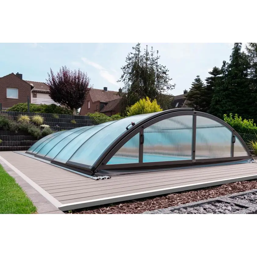 Elegant pooltak Klasik 5x10 med klar kanalplast, blåtonad valv