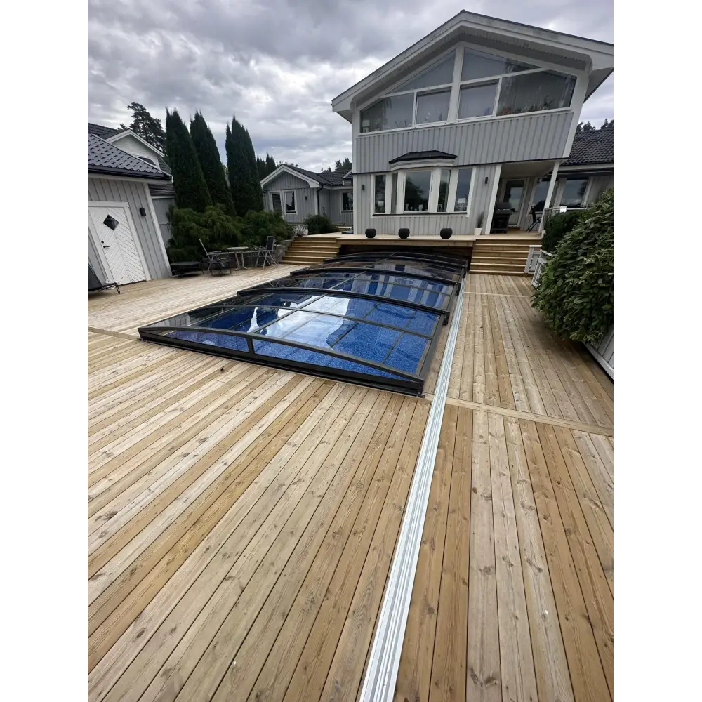 Elegant pooltak Pooltak Sydney 3.5×4.2 med enkelskena i antracit över pool