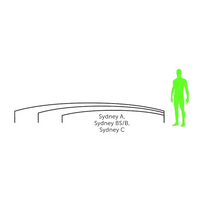 Ultra lågt pooltak med minimalistisk sittplan över blå pool