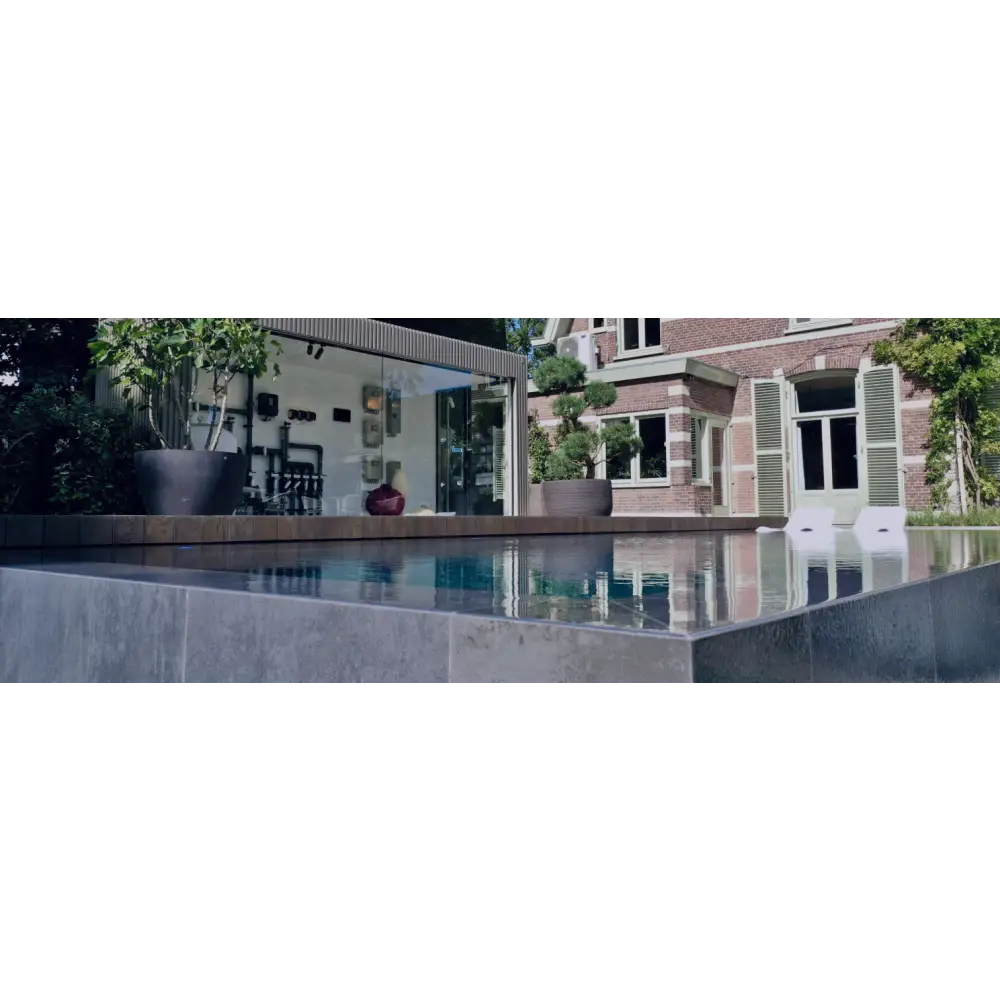 Infinitykant ovanmark PP pool med 20mm skimmer och reflekterande yta