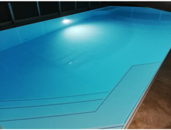 Pooltime Exclusive-pool, 12 mm – rektangulær form, turkisblåt vand, sorte linjer