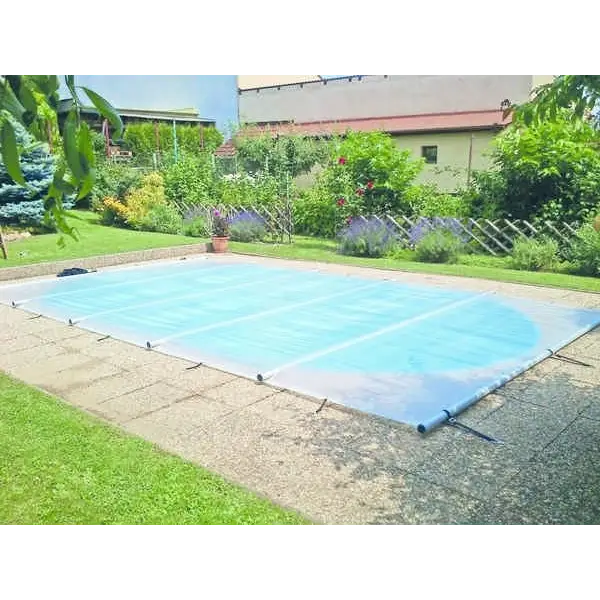 Blå pooltäckning med svarta remmar och ankare, inkl handenhet