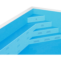 Blå pooltrappa med texturerade ljusblå steg och vit kaklad kant i ThermoPP Poolpaket Qbig Overflow